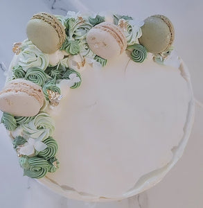 Macarrons Cake