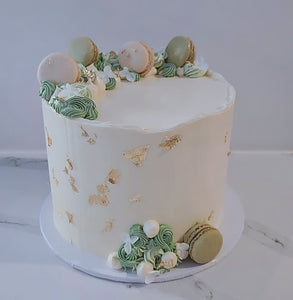 Macarrons Cake