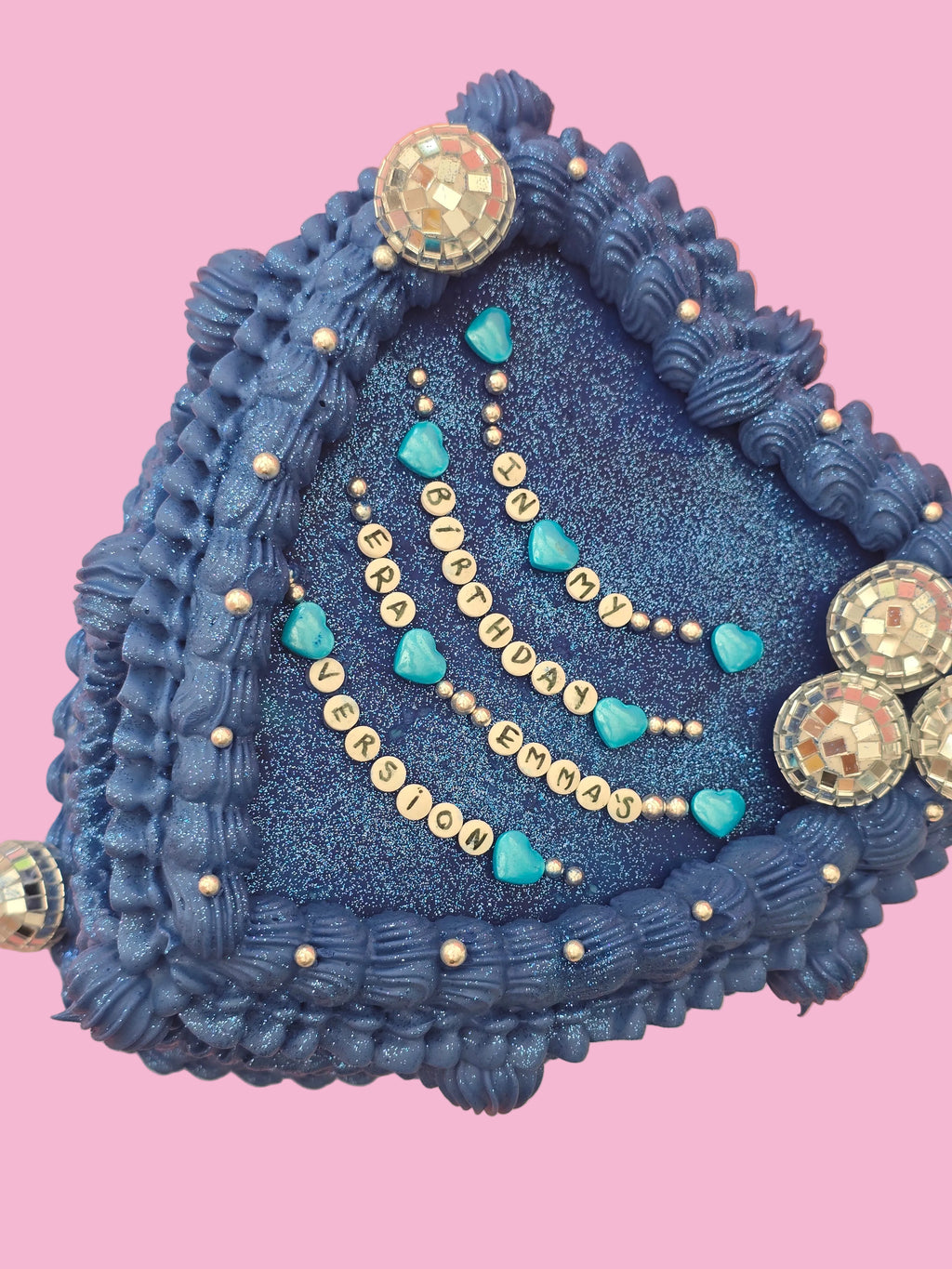 Blue vintage cake