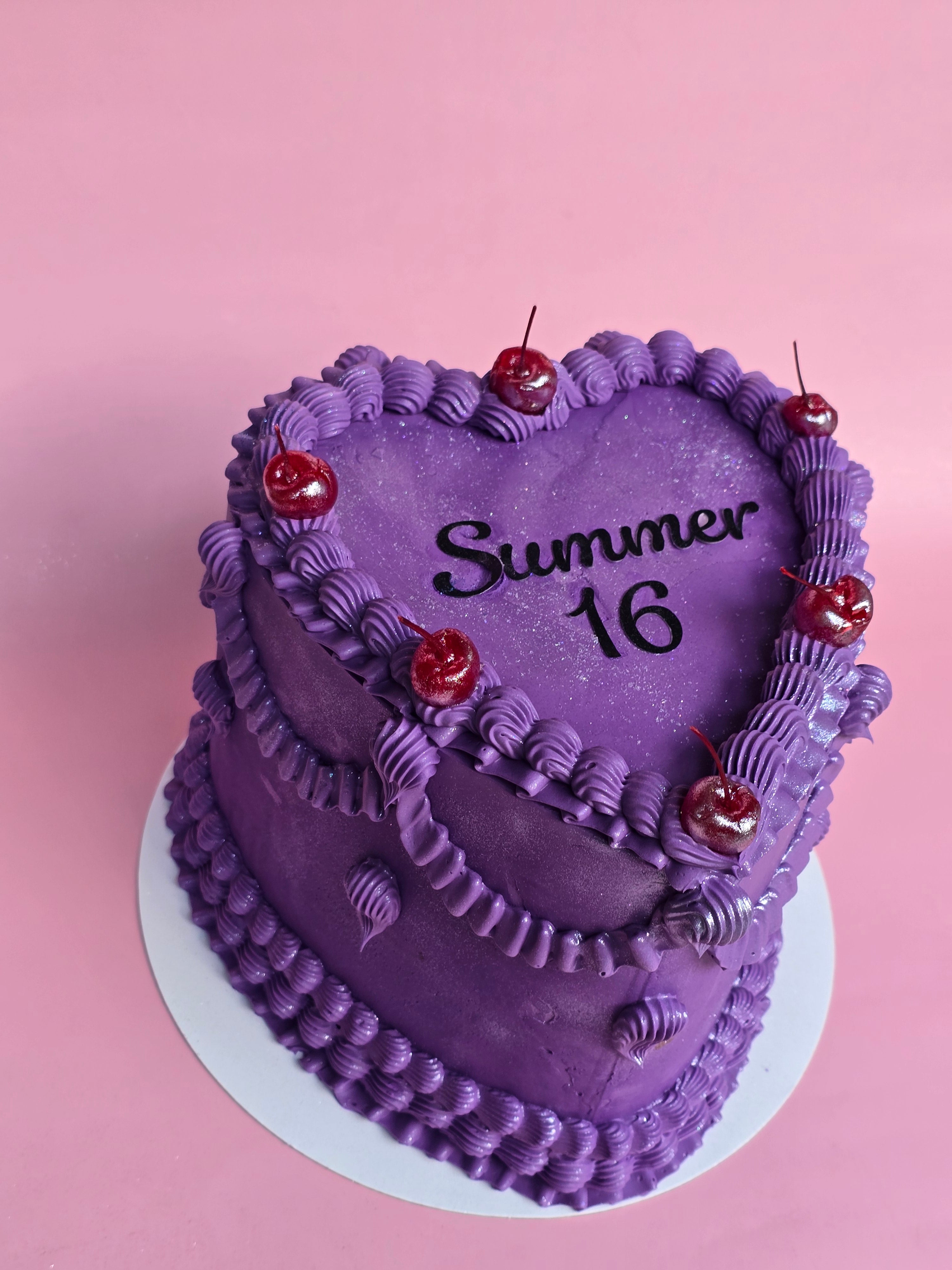 Purple vintage cake
